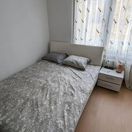 Appartamento Meublé Pour 2 - Proche De Montreux
